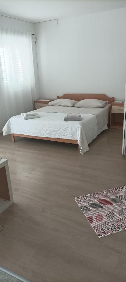 Apartment Feel Good